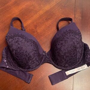 Victoria’s Secret body by Victoria full coverage lightly lined underwire bra 34D